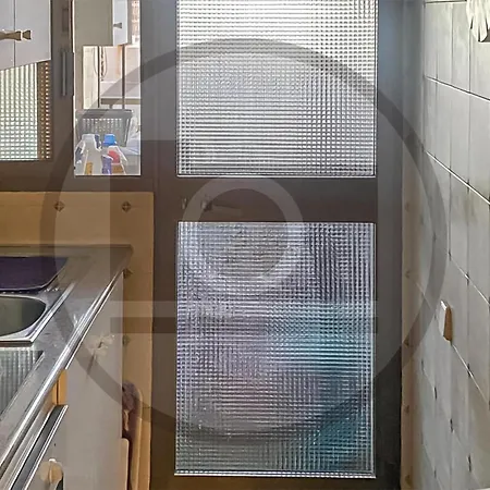 1 Bedroom Amazing In Apartment